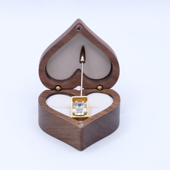 Vintage Rhinestone Stick Pin Brooch - Picture 7 of 15